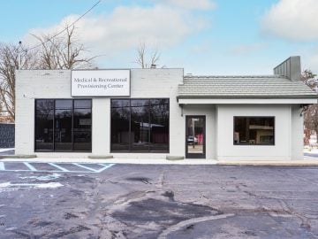 1382 W Michigan Ave., Battle Creek, MI 49015