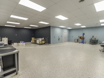 Warehouse Manufacturing Infused Cannabis Products