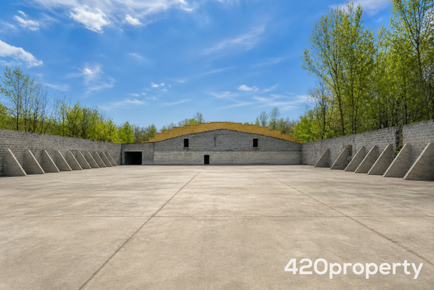 Cannabis Real Estate Listings | Cannabis Warehouses and Industrial Buildings For Sale