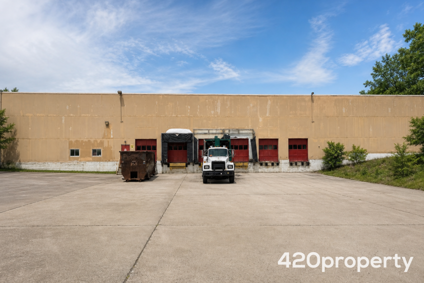 Cannabis Real Estate Listings | Cannabis Warehouses and Industrial Buildings For Sale