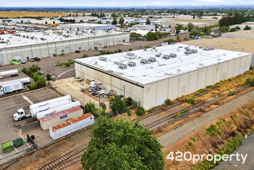 Cannabis Real Estate Listings | Cannabis Warehouses and Industrial Buildings For Sale