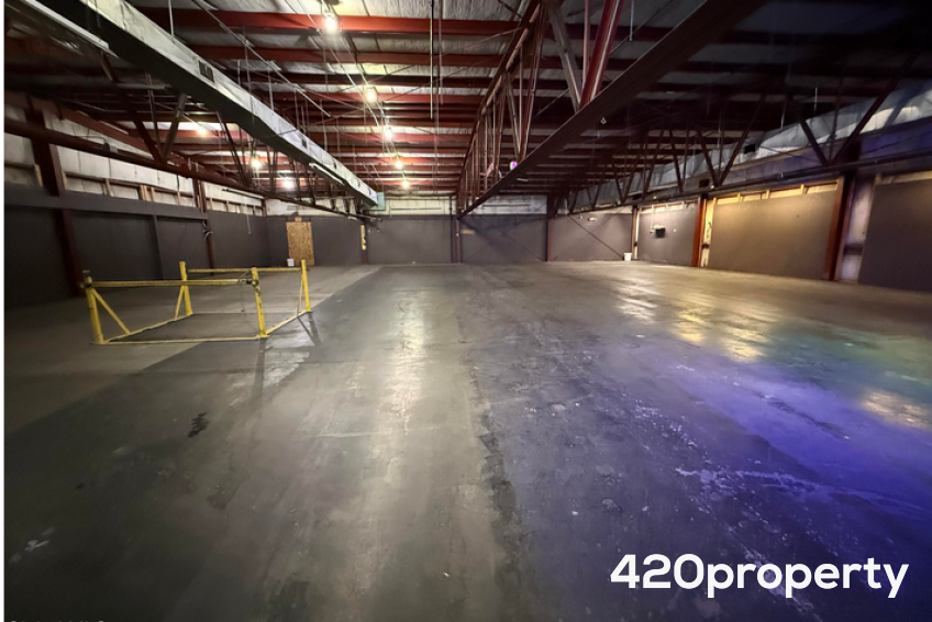 Cannabis Real Estate Listings | Cannabis Warehouses and Industrial Buildings For Sale