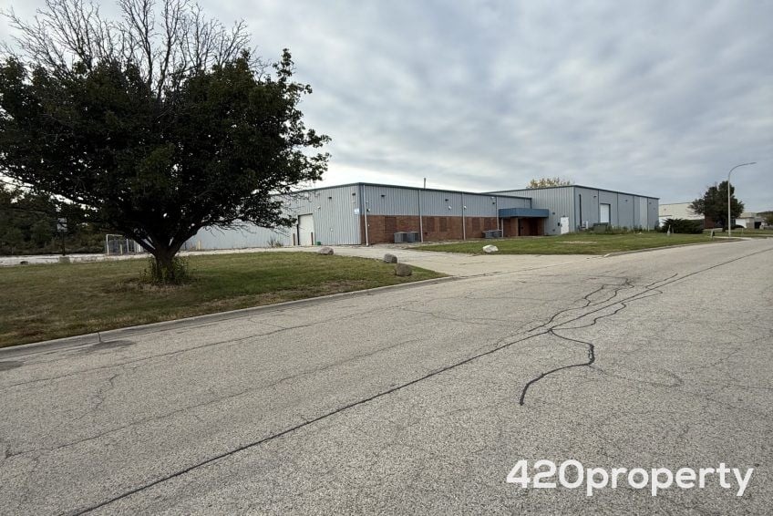 Cannabis Real Estate Listings | Cannabis Warehouses and Industrial Buildings For Sale