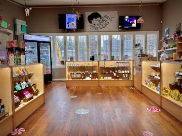 Licensed Cannabis Retail Space in Depoe Bay 541.690.8618..New Price