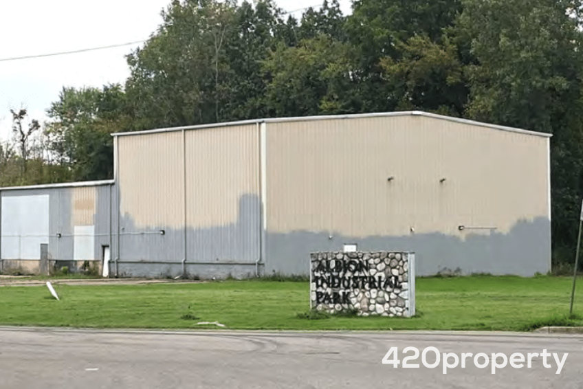 Cannabis Real Estate Listings | Cannabis Warehouses and Industrial Buildings For Sale